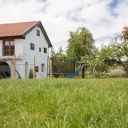 Διαμέρισμα Ferienwohnung Im Obstgarten Lorenzenberg